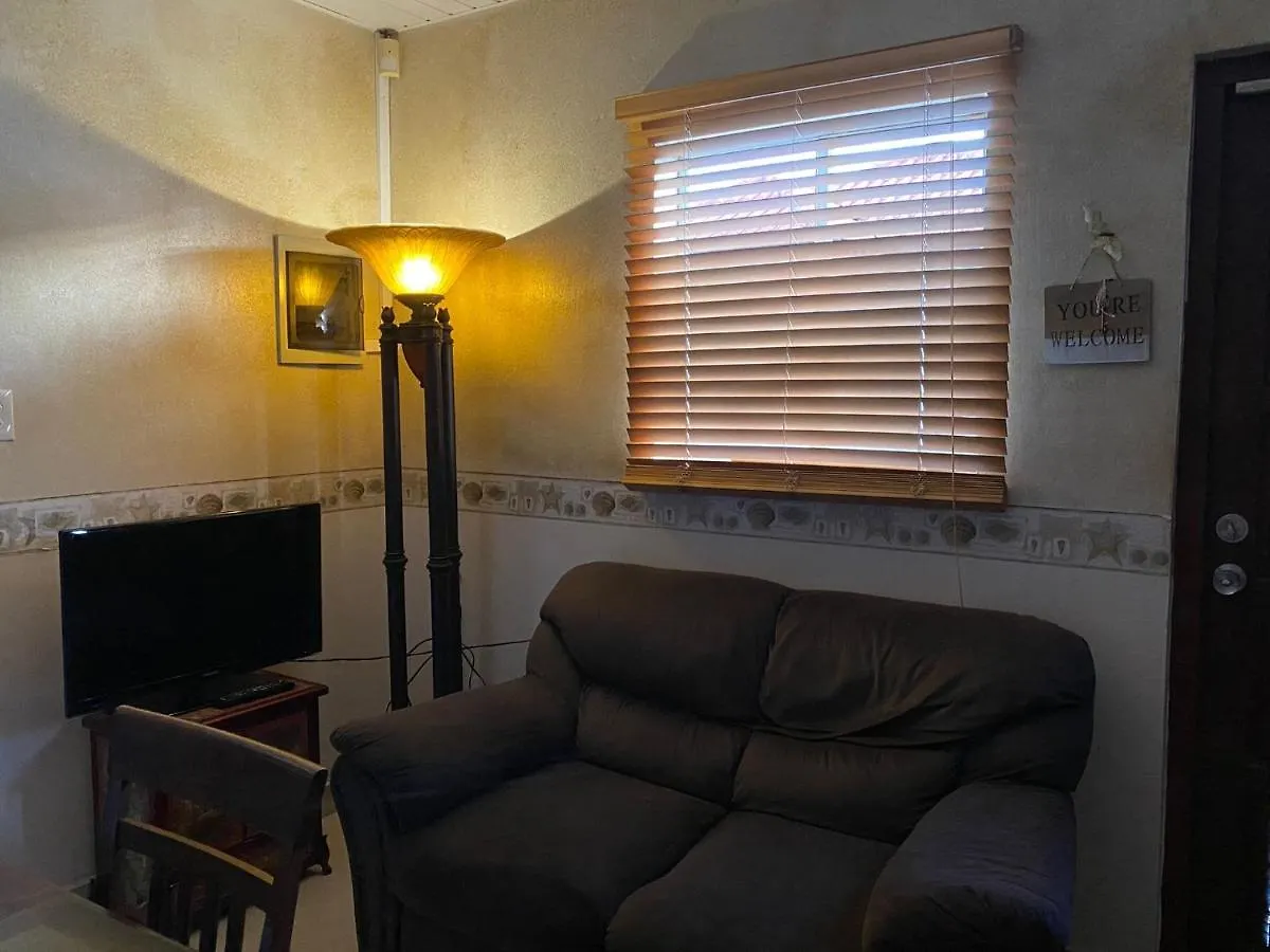 Sun Sand & Sea Vacation Rental Close To Baby Beach , Rodger & Boca Grandi Beach For Kite Lovers Sero Colorado Lejlighed